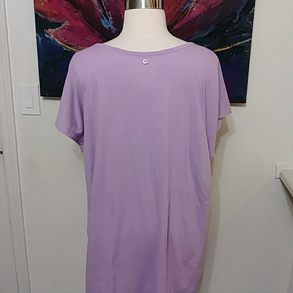 Lane Bryant Livi Active Graphic Top - Picture 3 of 3